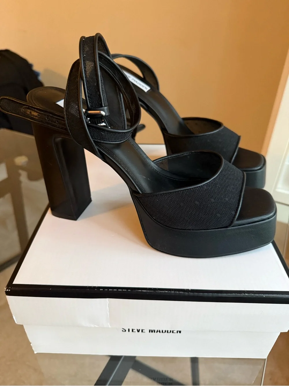 Steve Madden Black Platform Ankle-Strap Chunky Heel Sandal